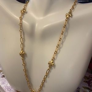 Tory Burch short 16 in delicate Kira necklace